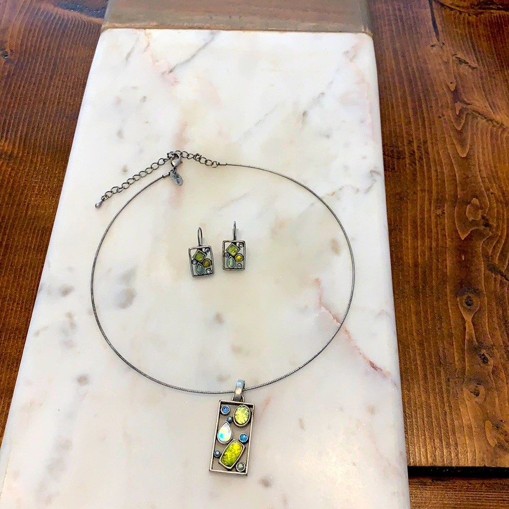 Lia Sophia necklace and earring set